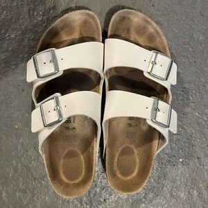 Birkenstock Arizona Sandals, Birko-Flor material, white